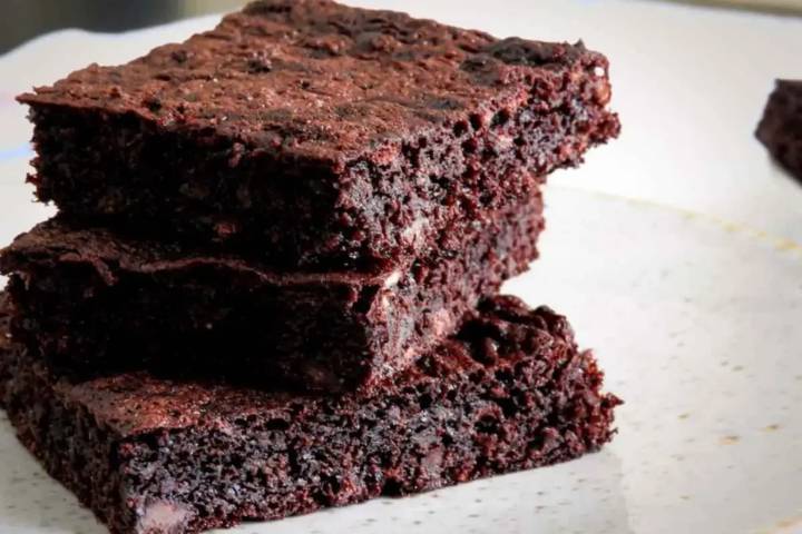 Brownies sin harina ni azúcar, rápidos y saludables