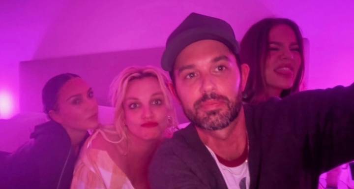Britney Spears Has Fun Sleepover with Kim & Khloe Kardashian! | Britney Spears, Cade Hudson, Khloe Kardashian, Kim Kardashian