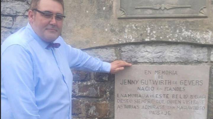 Notas en la butaca del FICX: "La placa" exhuma la historia trágica de una familia