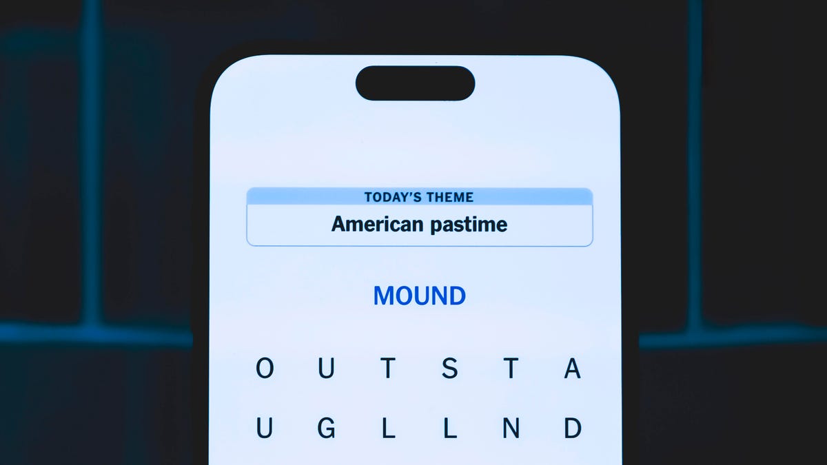 Today's NYT Strands Hints, Answer and Help for Nov. 3 #610