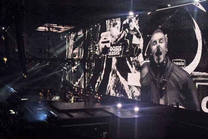 Oasis en Chile: mirar atrás sin rabia