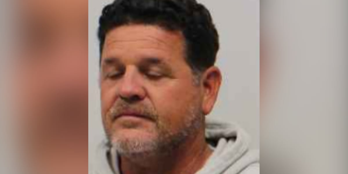 Man arrested on charge of contractor fraud in EBR