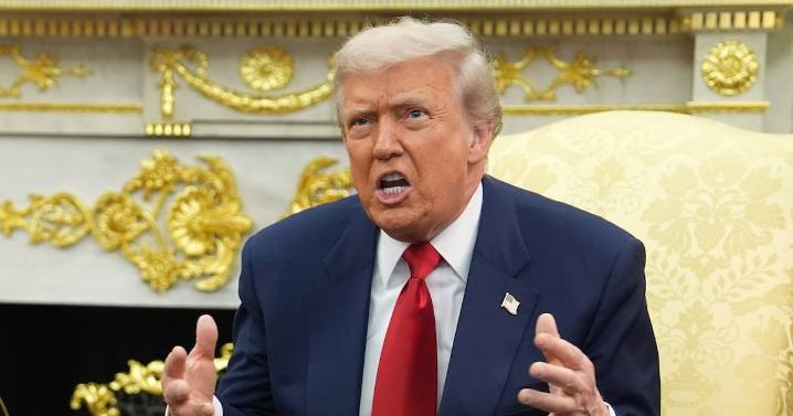 Donald Trump ‘ataca sin fundamento’: No hay pruebas de los bombardeos a lanchas salven 25 mil vidas en EU
