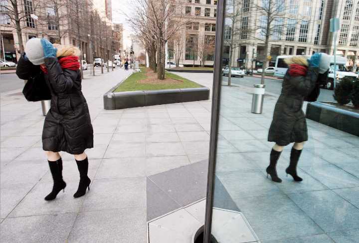 Mass. weather: Windy Sunday with some showers possible in the afternoon