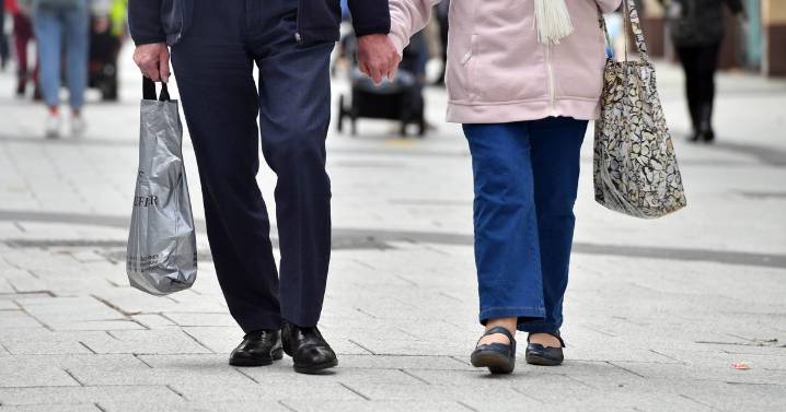 Welsh retailers boosted with rise in footfall in October