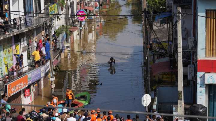 La cifra de muertos por las inundaciones en el sudeste asiático asciende a más de 900