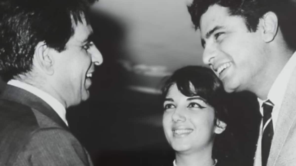 Saira Banu Remembers ‘Dear Friend’ Zarine Khan: ‘She Knew The Art Of Making Things Look Warm & Pleasant’