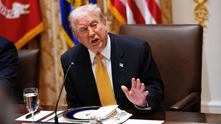 Trump promete a los americanos un bono de 2.000 dólares gracias a los aranceles