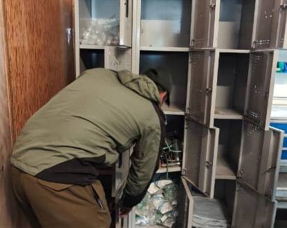 Police Carry Out Surprise Checks Of Doctors’ Lockers, Hospital Staff In J&K’s Ganderbal