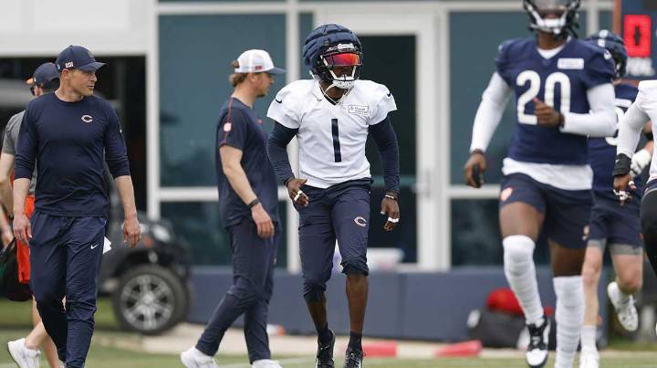 Bears’ Jaylon Johnson, Kyler Gordon activated for Week 13 vs. Eagles