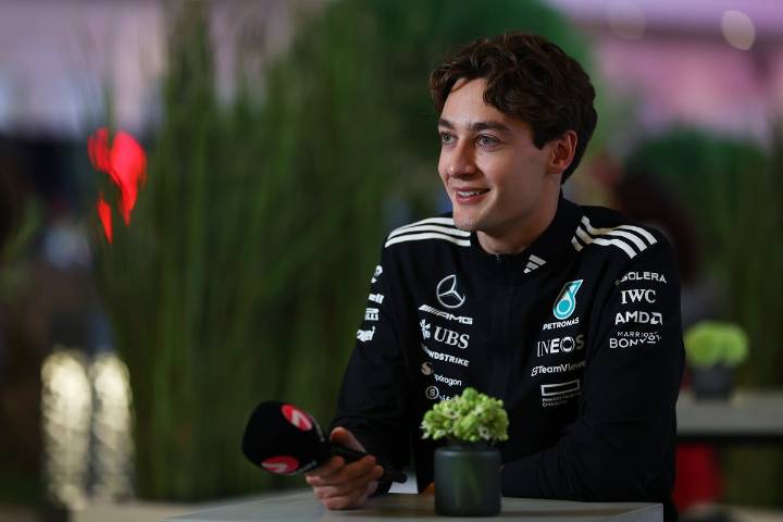 George Russell reveals Mercedes blocked engineer from "dangerous" porpoising test