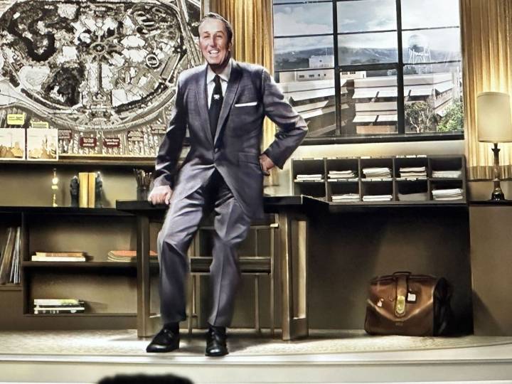 In Orlando theme parks, animatronics increase in number — and in realism – Baltimore Sun