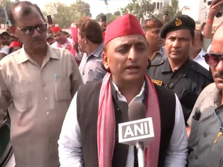 Akhilesh Yadav urges people of Bihar to vote in large numbers