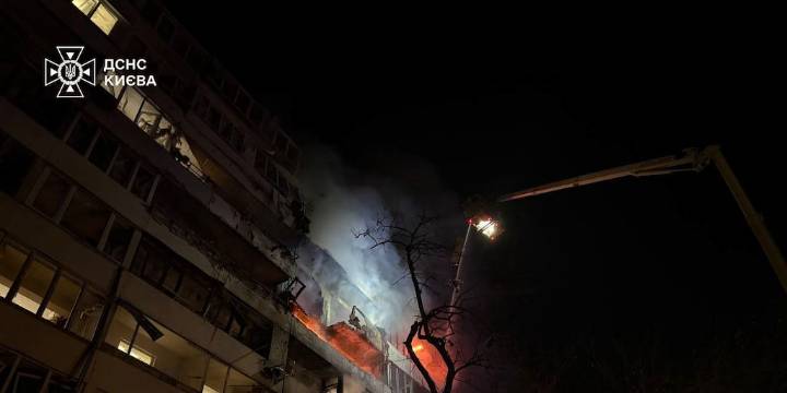 Rusia lanzó un ataque masivo con drones y misiles contra infraestructuras energéticas de Ucrania: al menos seis muertos y 7 heridos