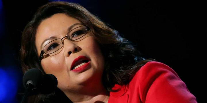 Democrat fires staffer accused of posing as immigration attorney at ICE facility