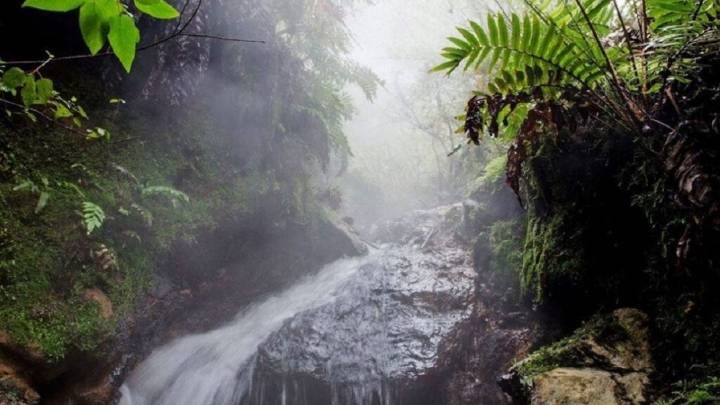Reabre el paraíso termal escondido entre San Martín de los Andes y Chile: lo que tenés que saber antes de ir
