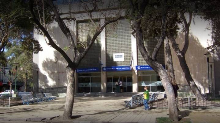 ¡Atención! Este jueves los bancos estarán cerrados, ¿por qué?