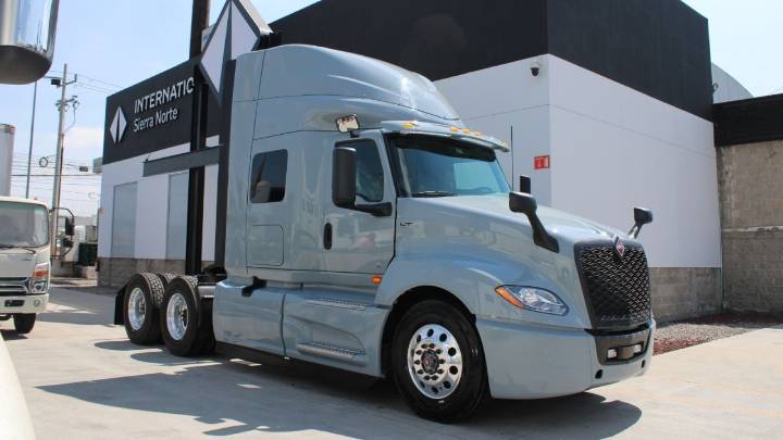 En octubre, las ventas y producción de camiones se contrajeron hasta 50%: INEGI