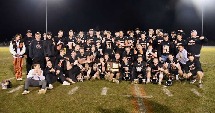 Forthofer, Frenchtown flummox Billings Central for Class A football title