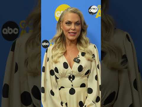 Elaine Hendrix says she wants to take on Broadway