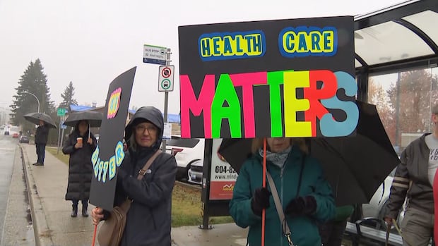 Mission, B.C. residents demand urgent action amid persistent ER closures