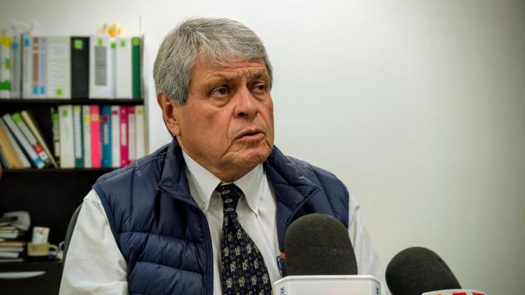 Condena Educación a vecino que disparó balines en la Anna Freud