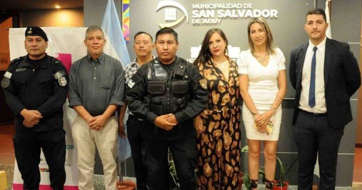 Empadronan para venta de pirotecnia lumínica