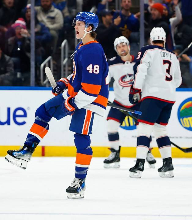 Islanders' Matthew Schaefer becomes youngest NHL defenseman with multigoal game