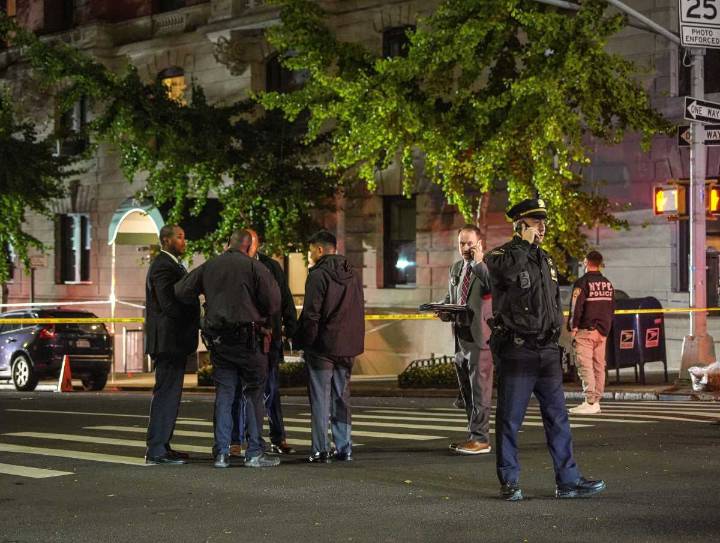 BREAKING: Police shoot and wound allegedly armed man who fired at them on Upper East Side