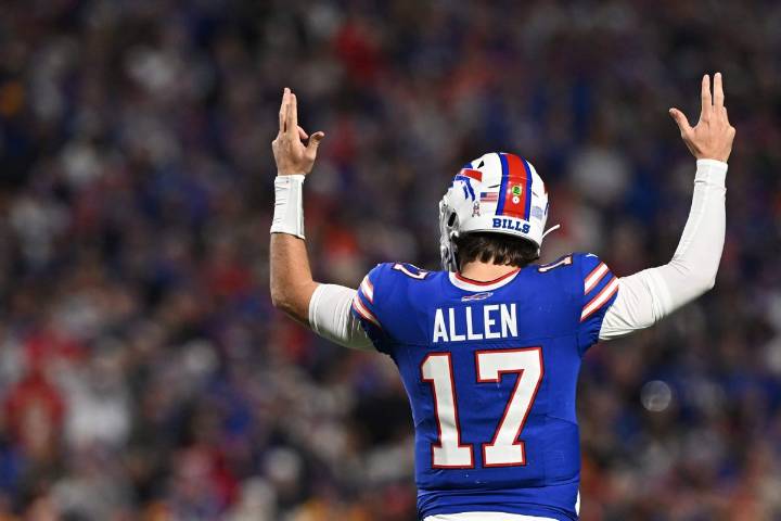 Josh Allen, Bills beat Chiefs for 5th straight time in regular season: Takeaways