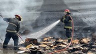 Se incendió un acopio de cartones a metros de la Terminal