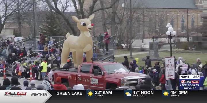 Community celebrates 41st annual Green Bay Holiday Parade