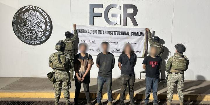 Secretaría de Marina detuvo a siete presuntos integrantes de La Mayiza en El Pozo, Sinaloa