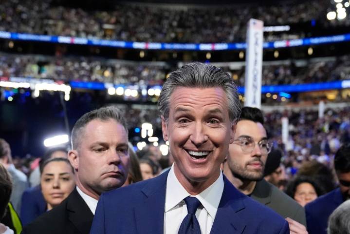 Editorial: Newsom sets a fiscal time bomb for whoever succeeds him