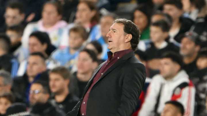 Néstor Lorenzo explica la ausencia de Jhon Durán, analiza la situación de James y habla de su lista para el Mundial: 'No se va cerrando el grupo'