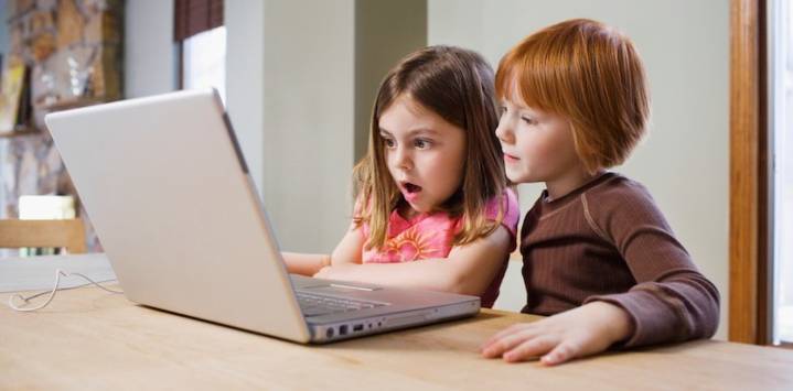 Chau al Roblox: bloquearon un video juego en las escuelas porteñas tras un caso de grooming