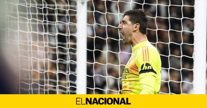 Courtois, harto de tapar su vergüenzas explota y pide que no vuelva al once del Real Madrid