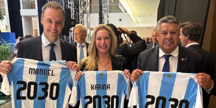 Círculo rojo: secretos de la guerra en la AFA, confesiones y disputas en la calle San José