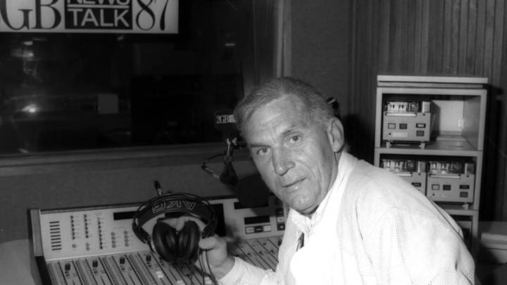 Legendary broadcaster John Laws to be farewelled today