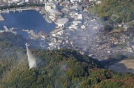 Fire razes 170 buildings in southern Japan, one missing