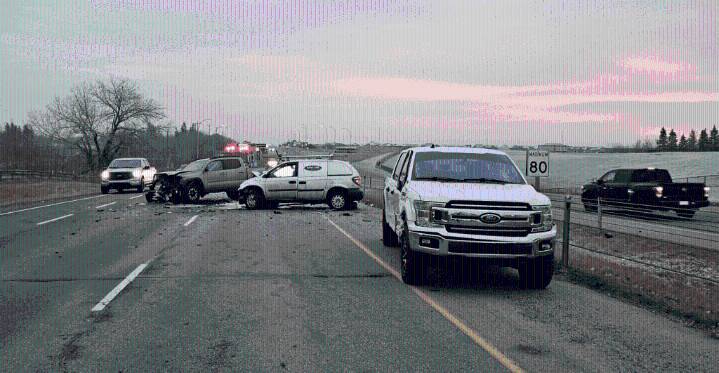 Alleged impaired driver causes 3-car collision in Parkland County