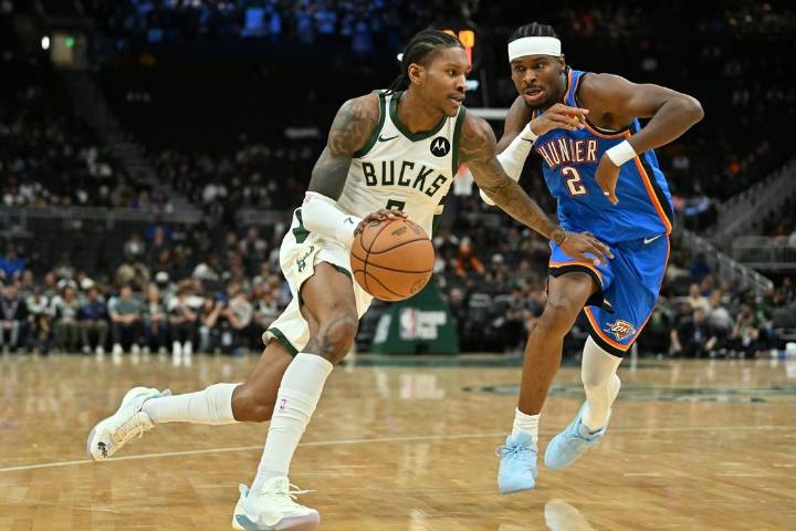 Deadspin | Bucks G Kevin Porter Jr. out 4 weeks with knee injury