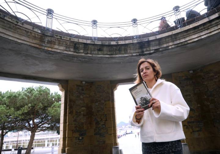 «Iragana errepresentatzeko kanpotik egin behar da, imajinazio ariketa da»