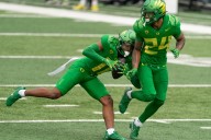Oregon reserve cornerback Dakoda Fields leaves program with intent to transfer