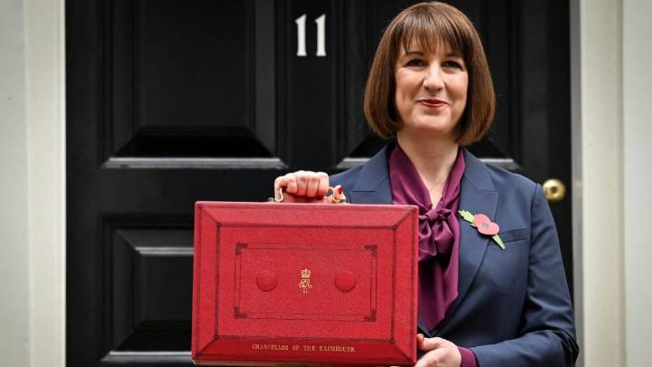 Budget speculation is paralysing Britain. So let's scrap it