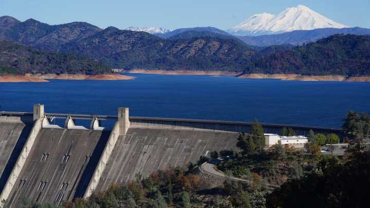 California water costs triple during droughts, economists say