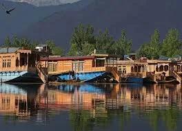 World Heritage Week: From 2,000 to 750: Kashmir’s iconic houseboats on brink of extinction