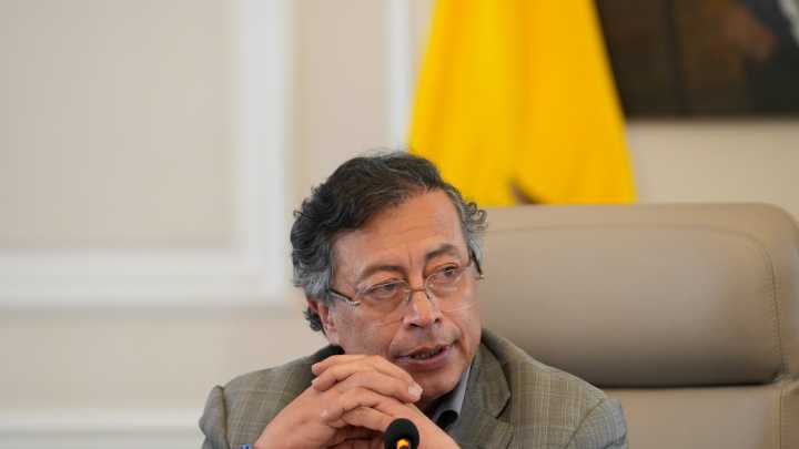 Presidente Gustavo Petro rectifica controversial expresión sobre el clítoris: 'Fue desafortunada pero científica'