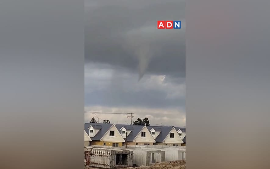 Registran nube embudo en San Clemente: expertos monitorean evolución del evento y descartan tornado