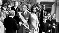 El rey Juan Carlos ante el aparato político del franquismo: el duro camino de España hacia la democracia comenzó el 22 de noviembre